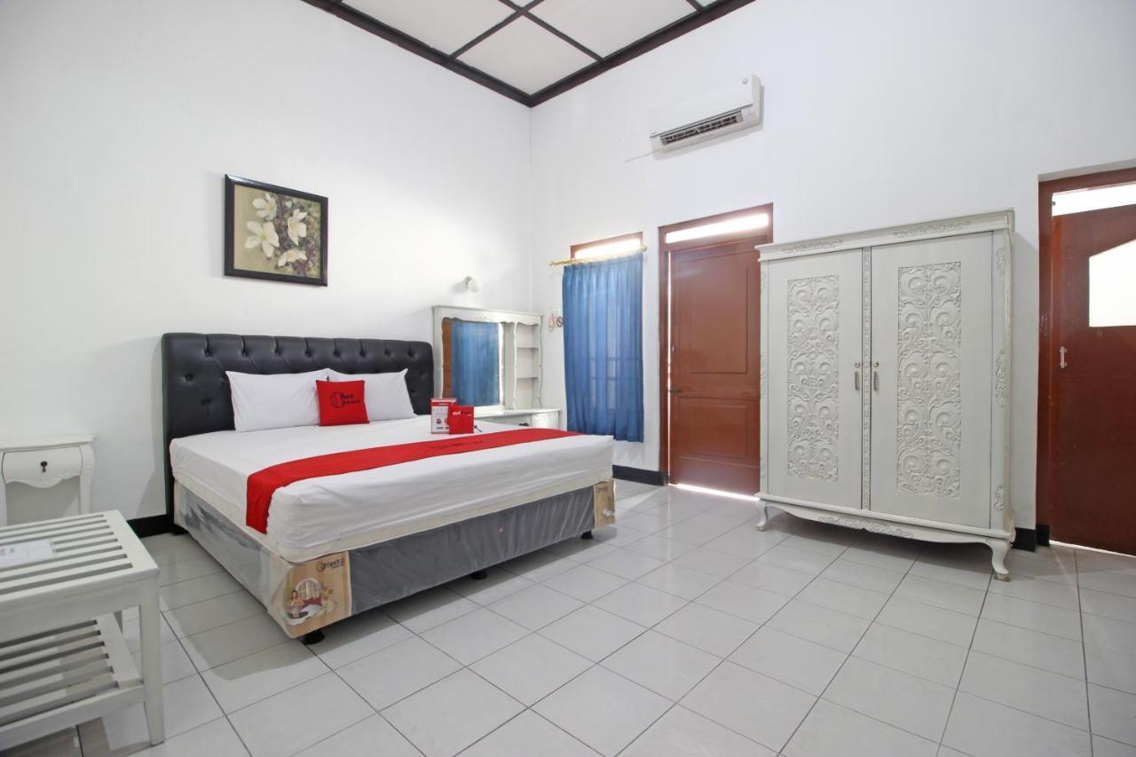 Reddoorz Plus @ Taman Siswa 3 Yogyakarta Extérieur photo